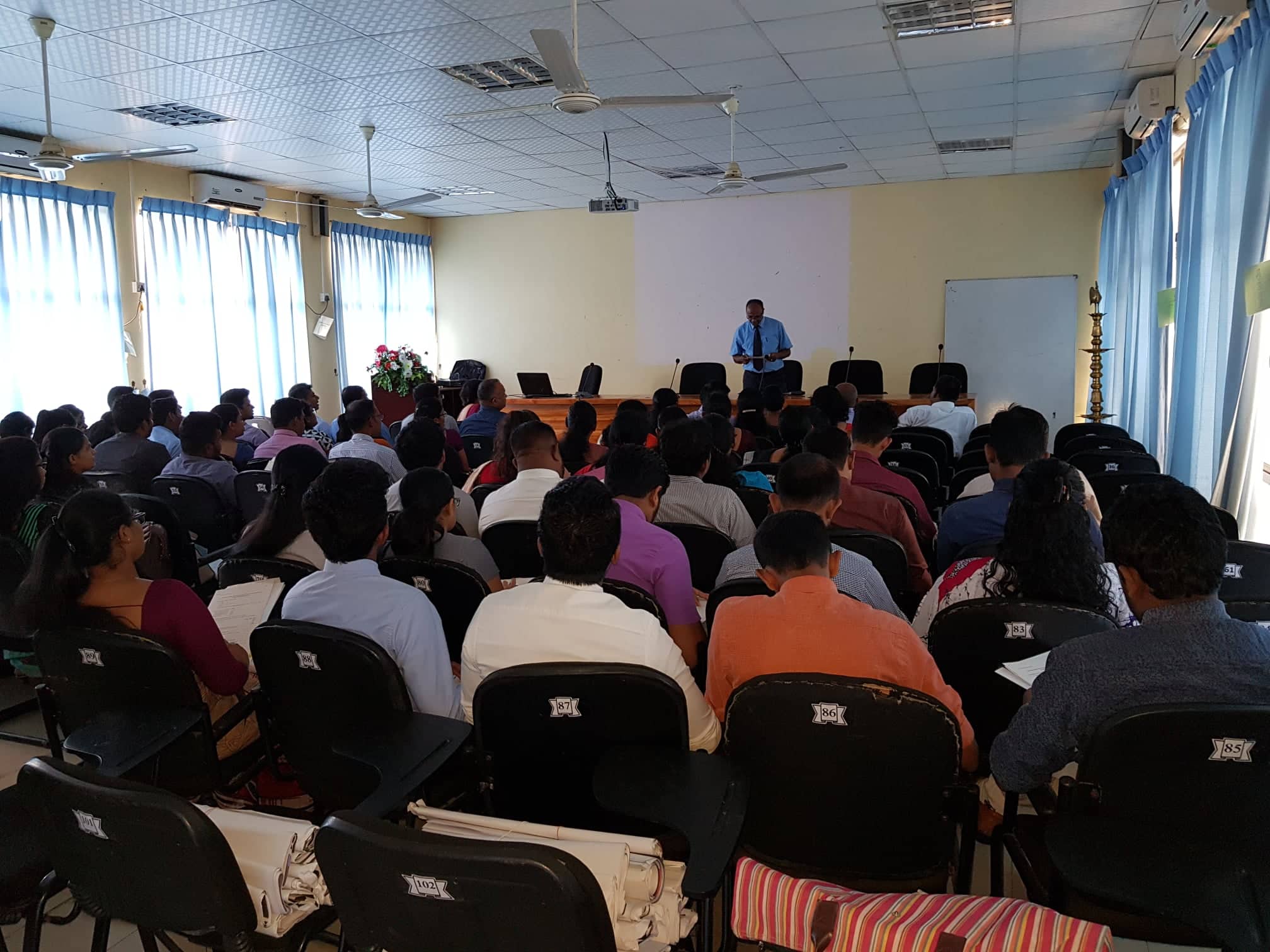 Smokeless tobacco and Areca nut cessation training programme for dental surgeons, Uva Province